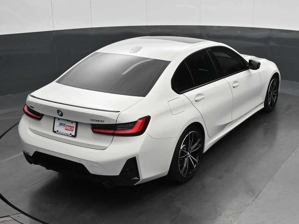 Used 2024 White BMW 330i xDrive image 22