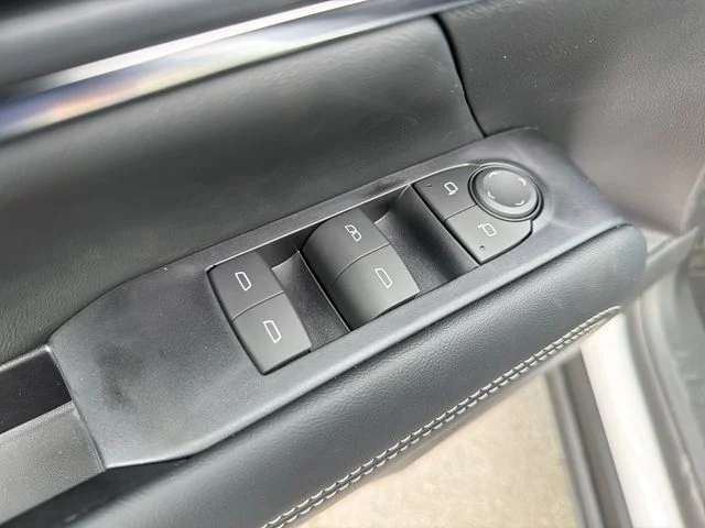 2027 GMC Terrain Elevation - Photo 16