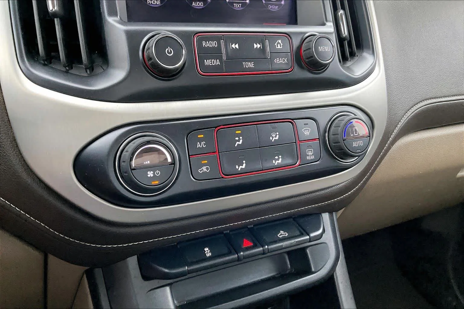 Used 2016 Summit White GMC 2WD SLE image 32