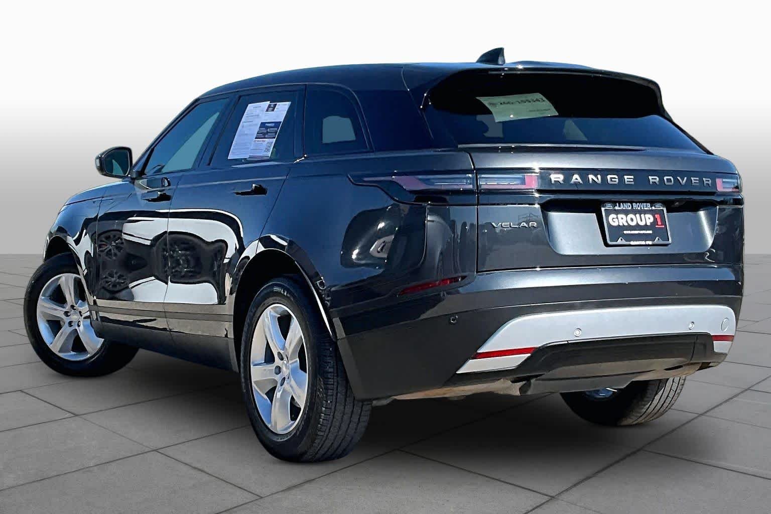Used 2025 Carpathian Grey Premium Metallic Land Rover S image 12