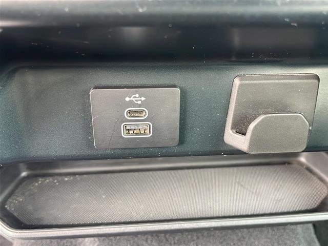 Used 2025 Oxford White Ford XLT image 54