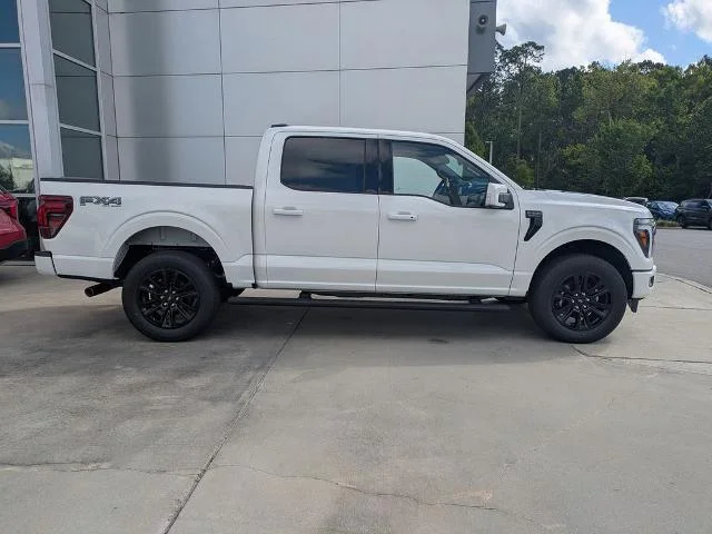 New 2026 Star White Metallic Tri-Coat Ford Platinum image 38