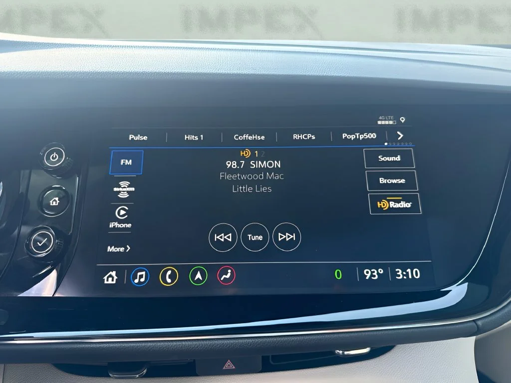Used 2022 Blue Buick Avenir image 16