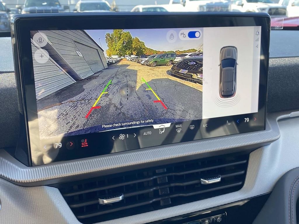 2026 Ford Explorer Active - Photo 17