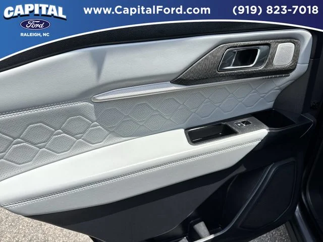 Used 2025 Gray Ford Platinum image 17