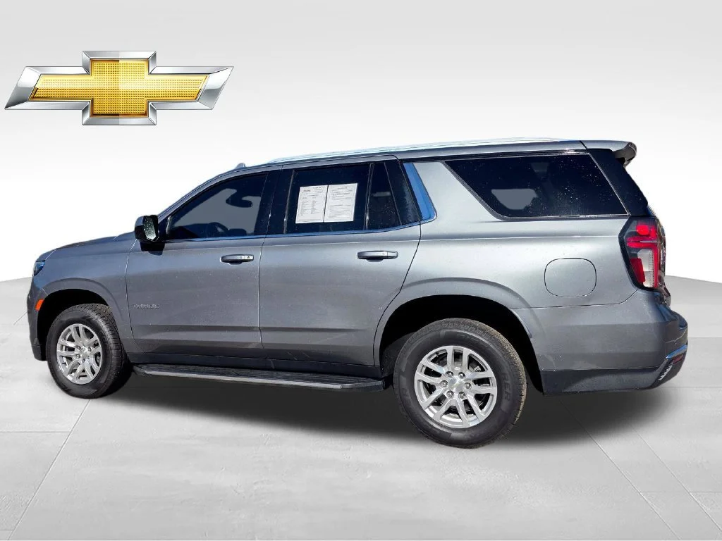 Used 2021 SATIN STEEL METALLIC Chevrolet LT image 4