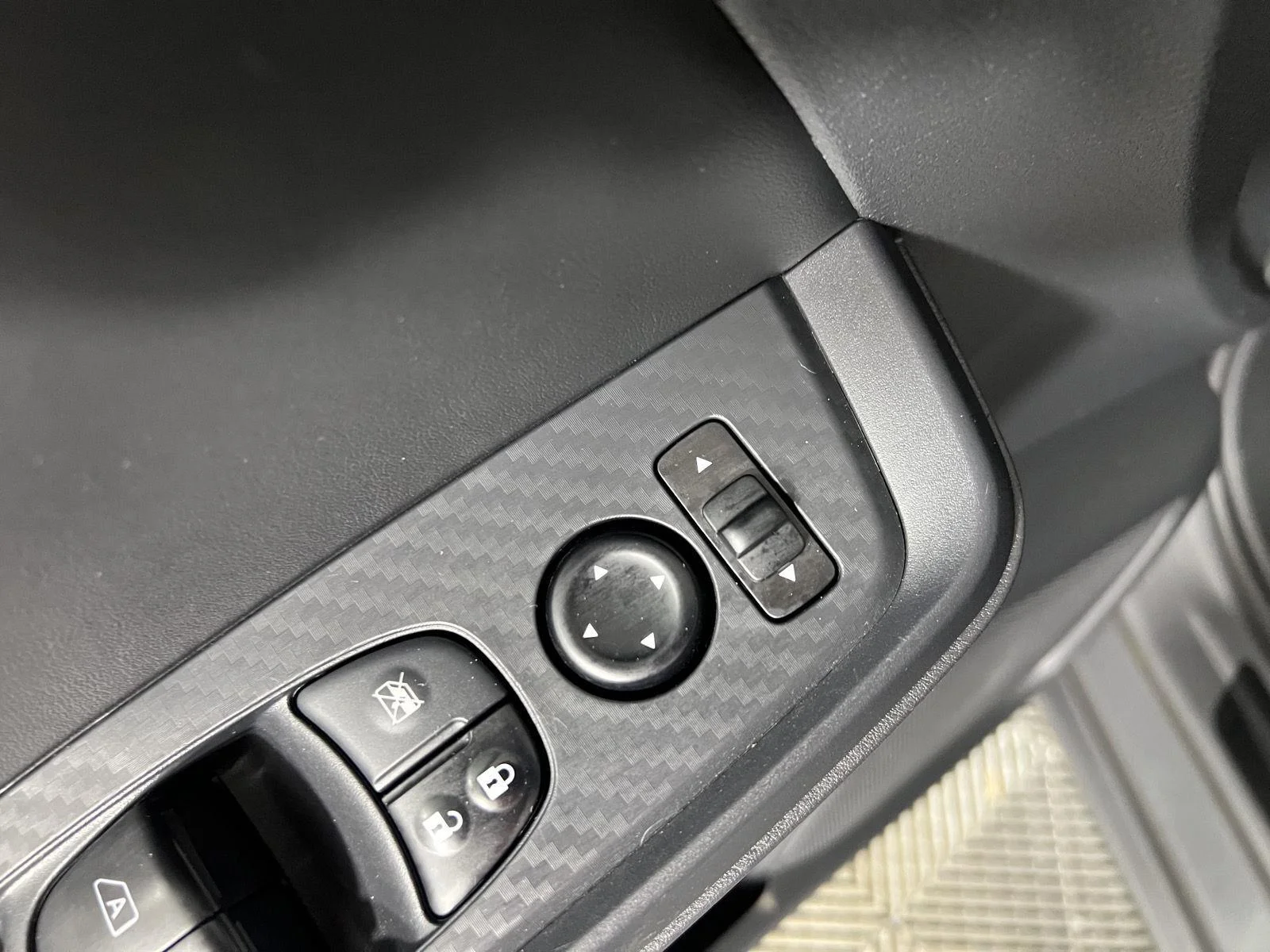 Used 2024 Gun Metallic Nissan SV image 12