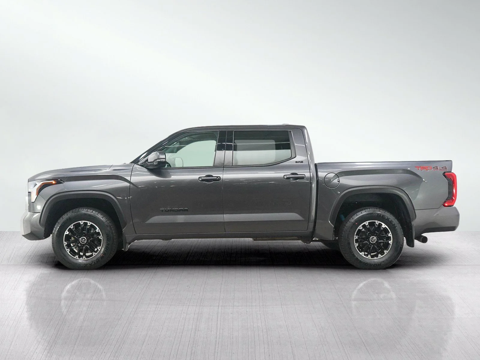 Used 2022 Gunmetal Toyota SR5 image 2