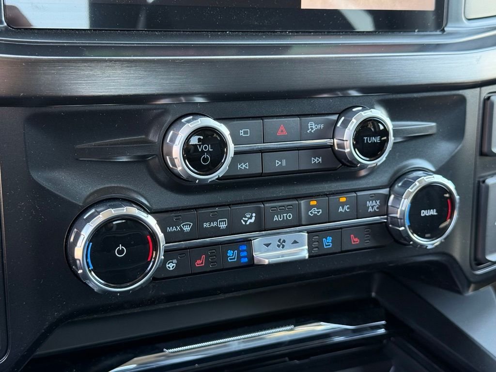 New 2026 Carbonized Gray Metallic Ford F-250® Lariat® image 11