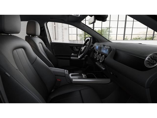 New 2026 Mountain Grey Metallic Mercedes-Benz GLA 250 image 4