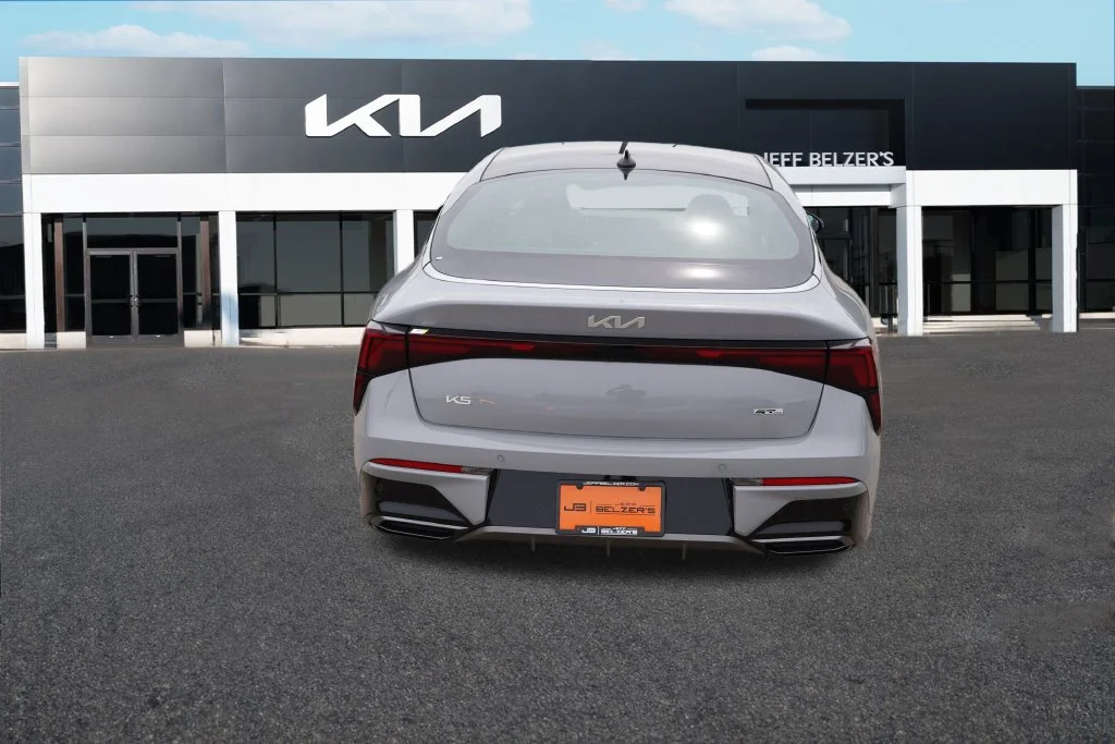 New 2027 Wolf Gray Kia GT-Line image 4
