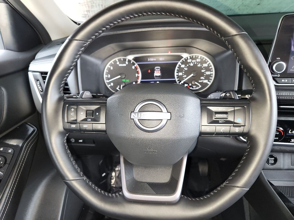 Used 2025 Gray Nissan SV AWD image 23