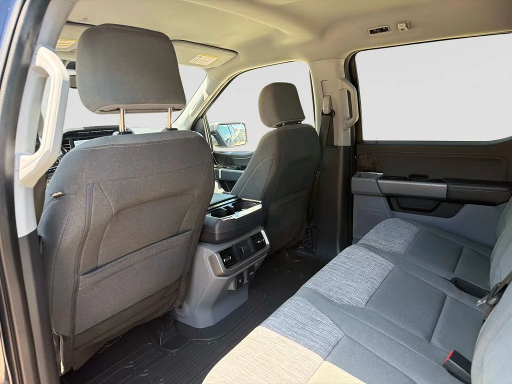 Used 2023 Blue Ford XLT image 15