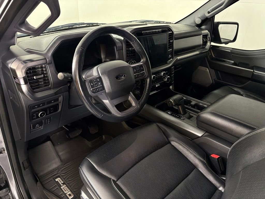 Used 2024 Gray Ford Lariat image 17
