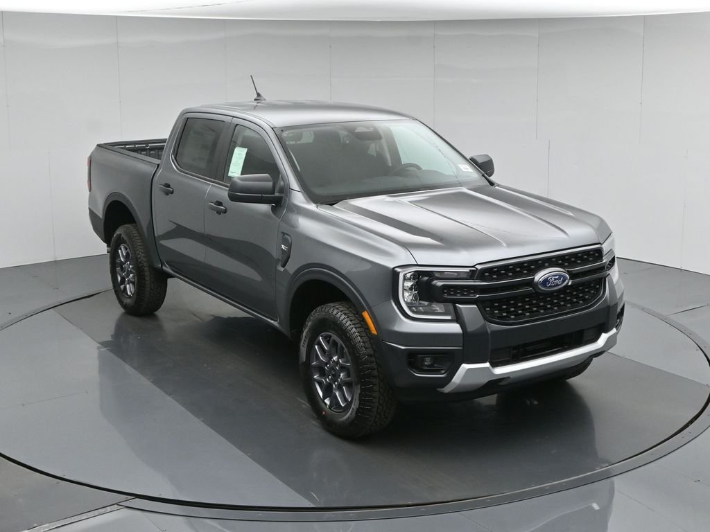 New 2026 Carbonized Gray Metallic Ford XLT image 35