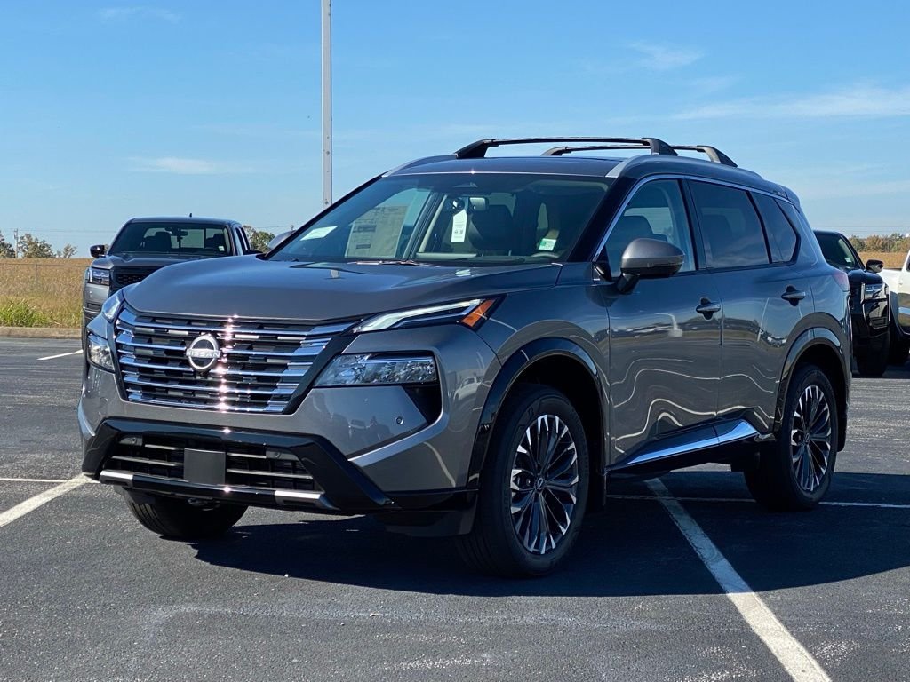 2026 Nissan Rogue Platinum - Photo 8