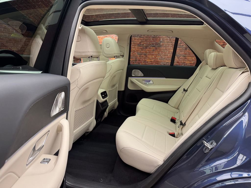 New 2026 Blue Mercedes-Benz GLE 450 image 24