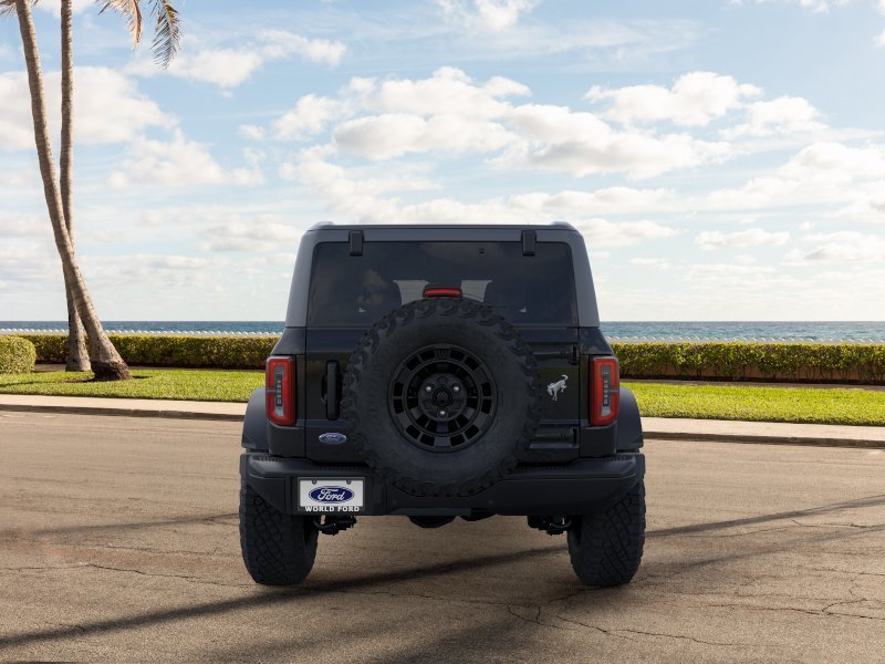 New 2026 Shadow Black Ford Badlands® image 5