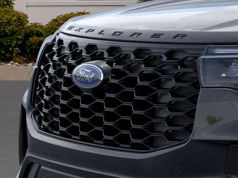 New 2026 Agate Black Metallic Ford ST-Line image 17
