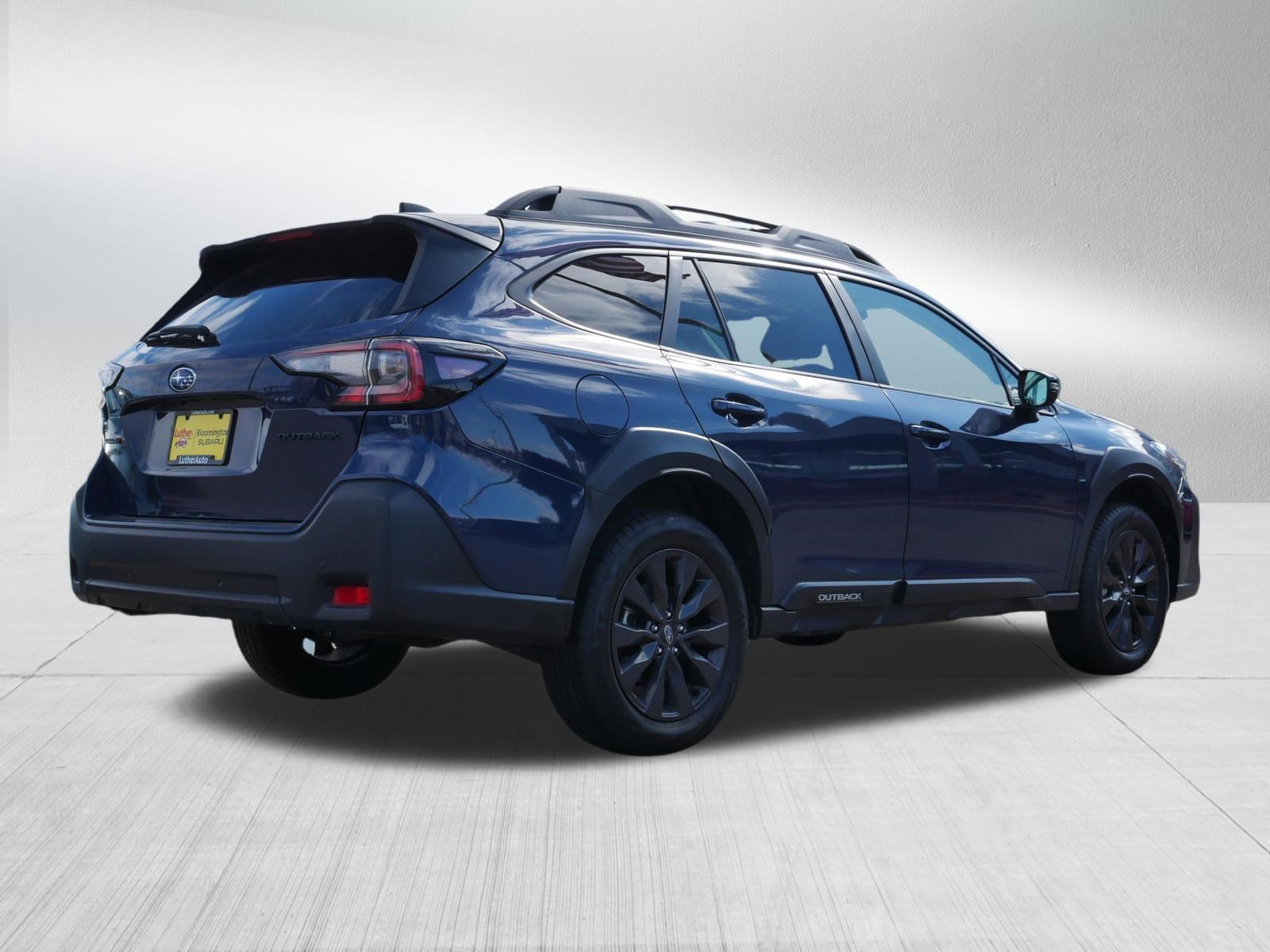 Used 2025 Cosmic Blue Pearl Subaru Onyx Edition image 7