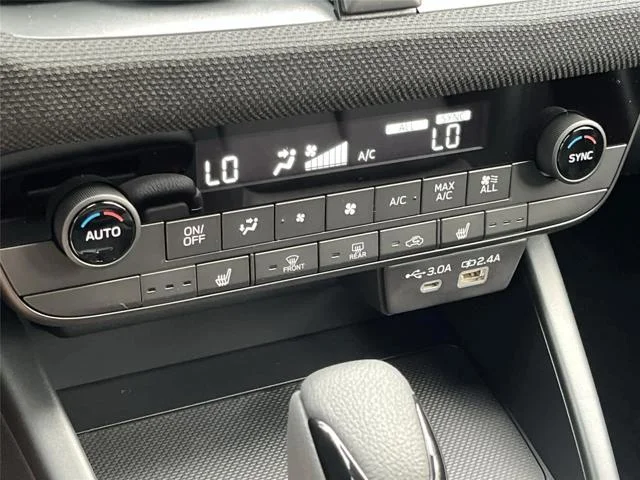 New 2026 ICE SILVER METALLIC Subaru Premium image 23