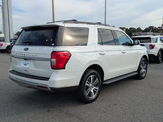 Certified Used 2022 White Ford XLT image 4