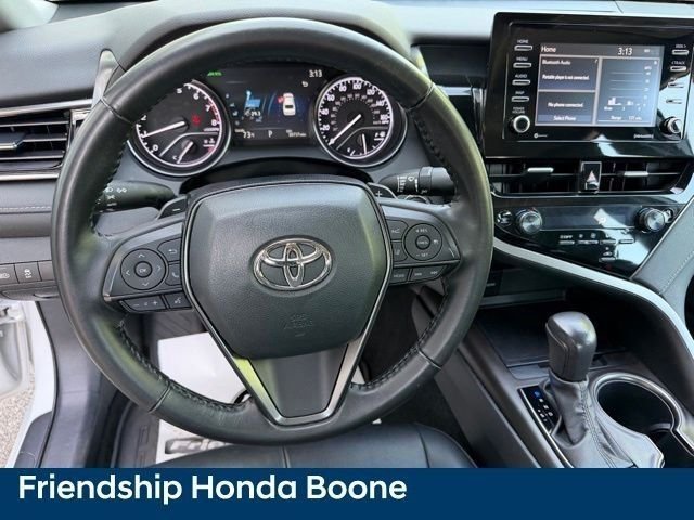 Used 2023 White Toyota SE image 15