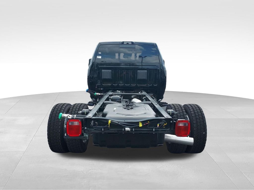 New 2026 Diamond Black Crystal Pearlcoat RAM Laramie image 4
