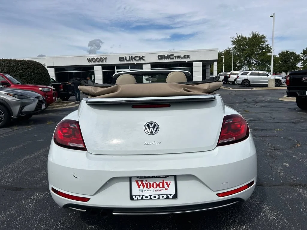 2019 Volkswagen Beetle S - Photo 8