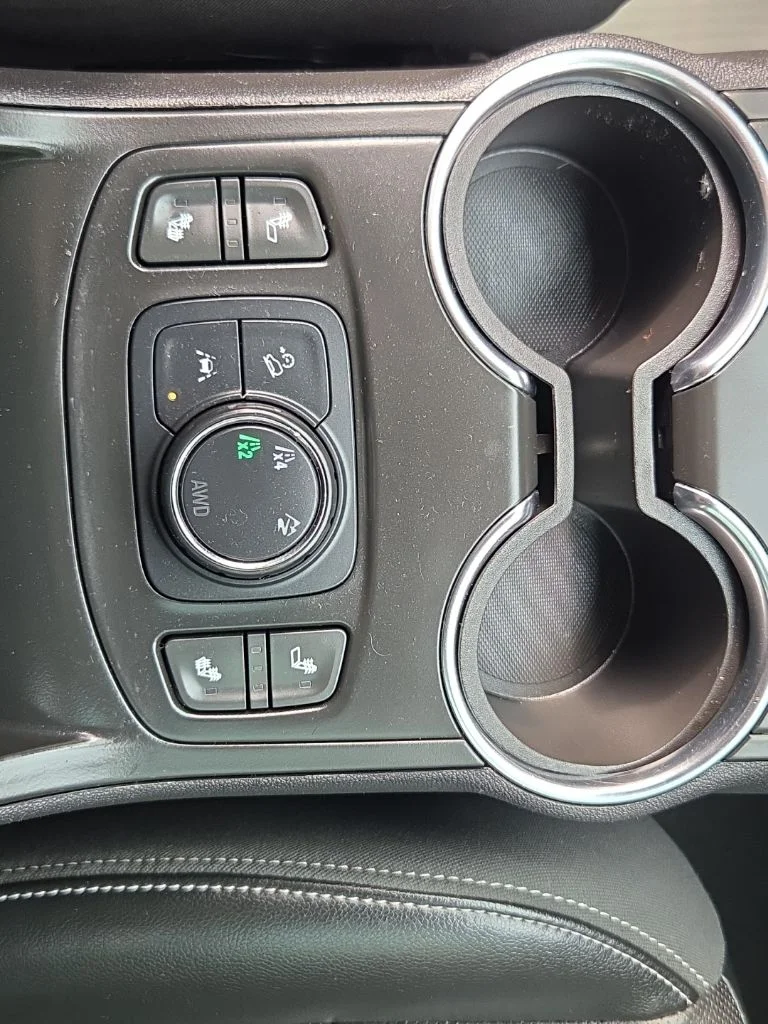 2023 GMC Terrain SLT - Photo 40
