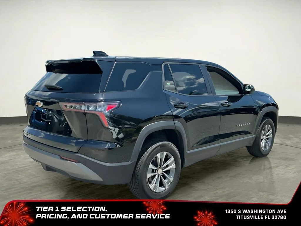 Used 2025 Mosaic Black Metallic Chevrolet LT image 10