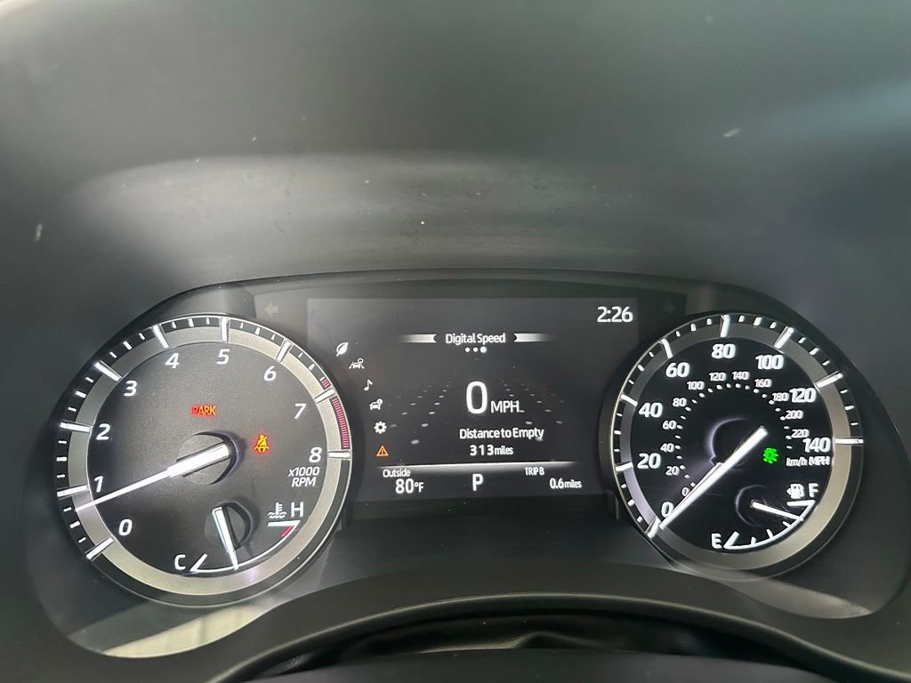 Used 2020  Toyota XLE image 39