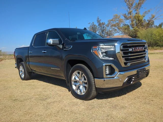 2020 GMC Sierra 4WD Crew Cab Short Box SLT's photo