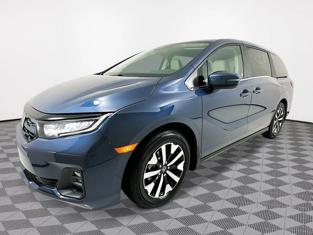 2026 Honda Odyssey EX-L's photo