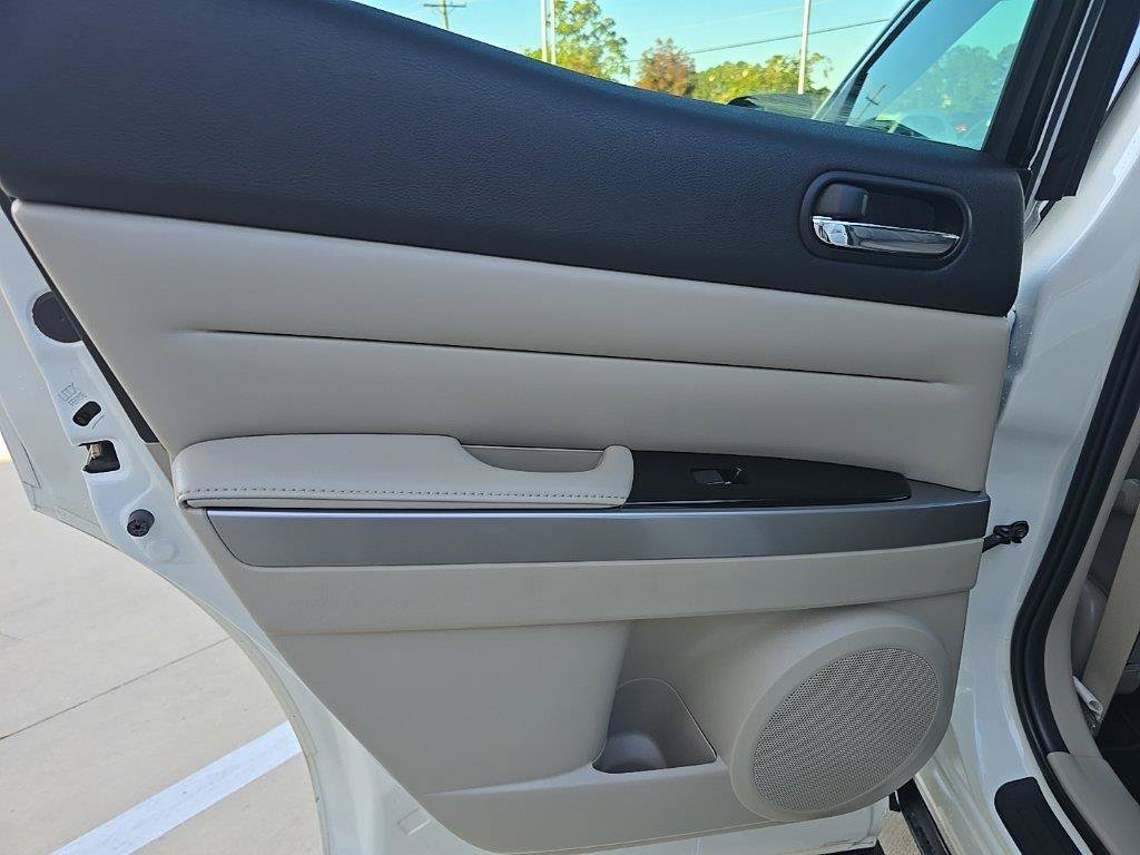 Used 2011 White Mazda s Grand Touring image 34