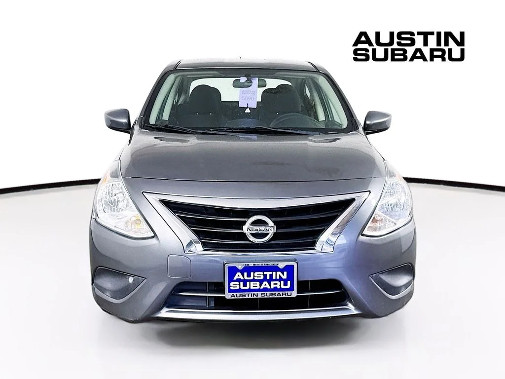 Used 2017 Gray Nissan 1.6 SV image 2