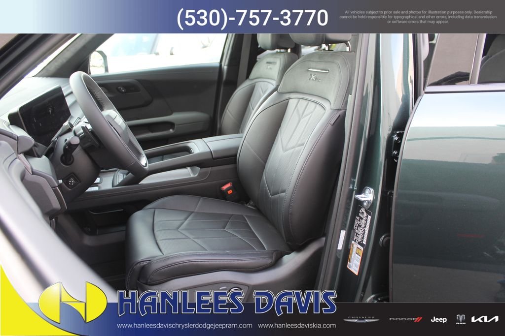 New 2027 Black Jade Green Kia X-Line SX Prestige image 13