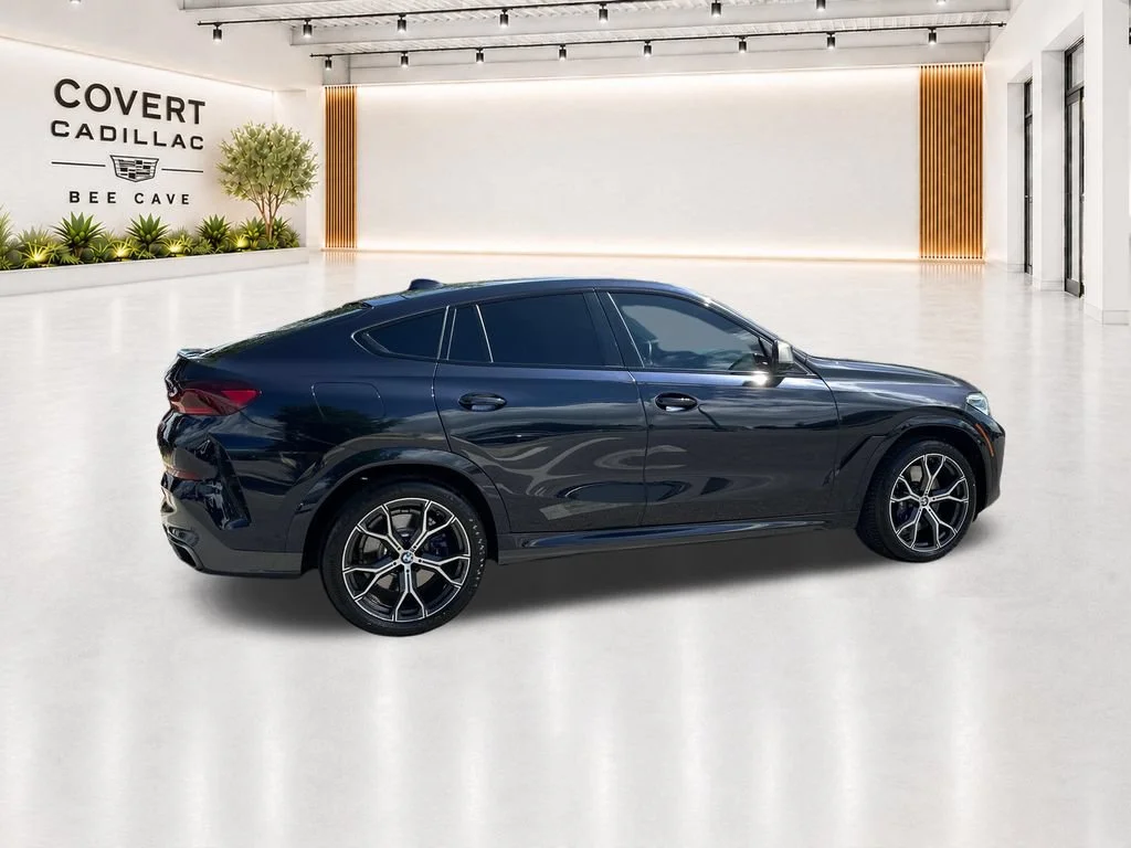 Used 2022  BMW M50i image 15