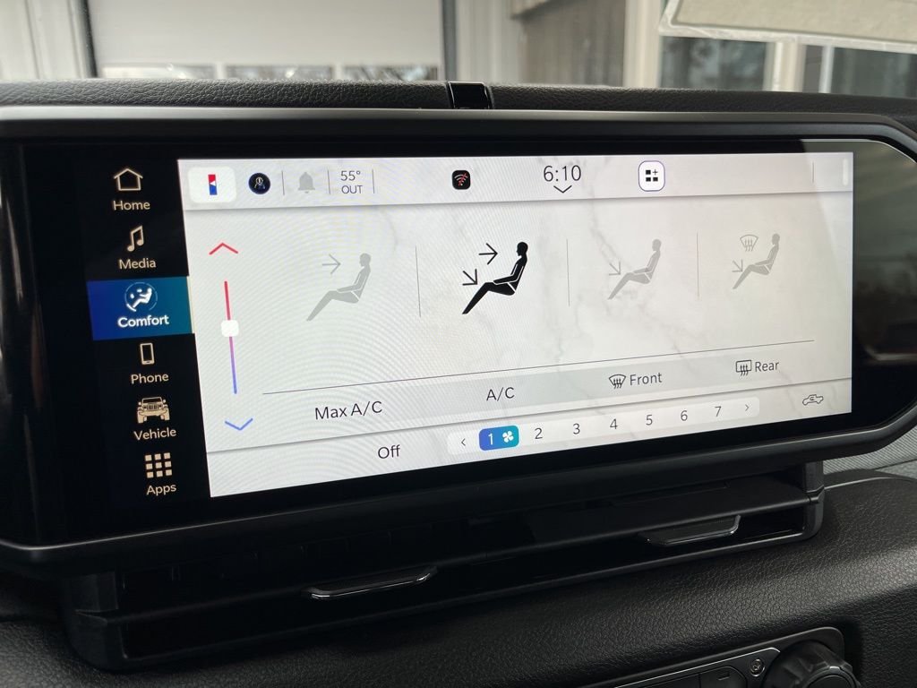 New 2026 Reign Jeep Sport S image 37