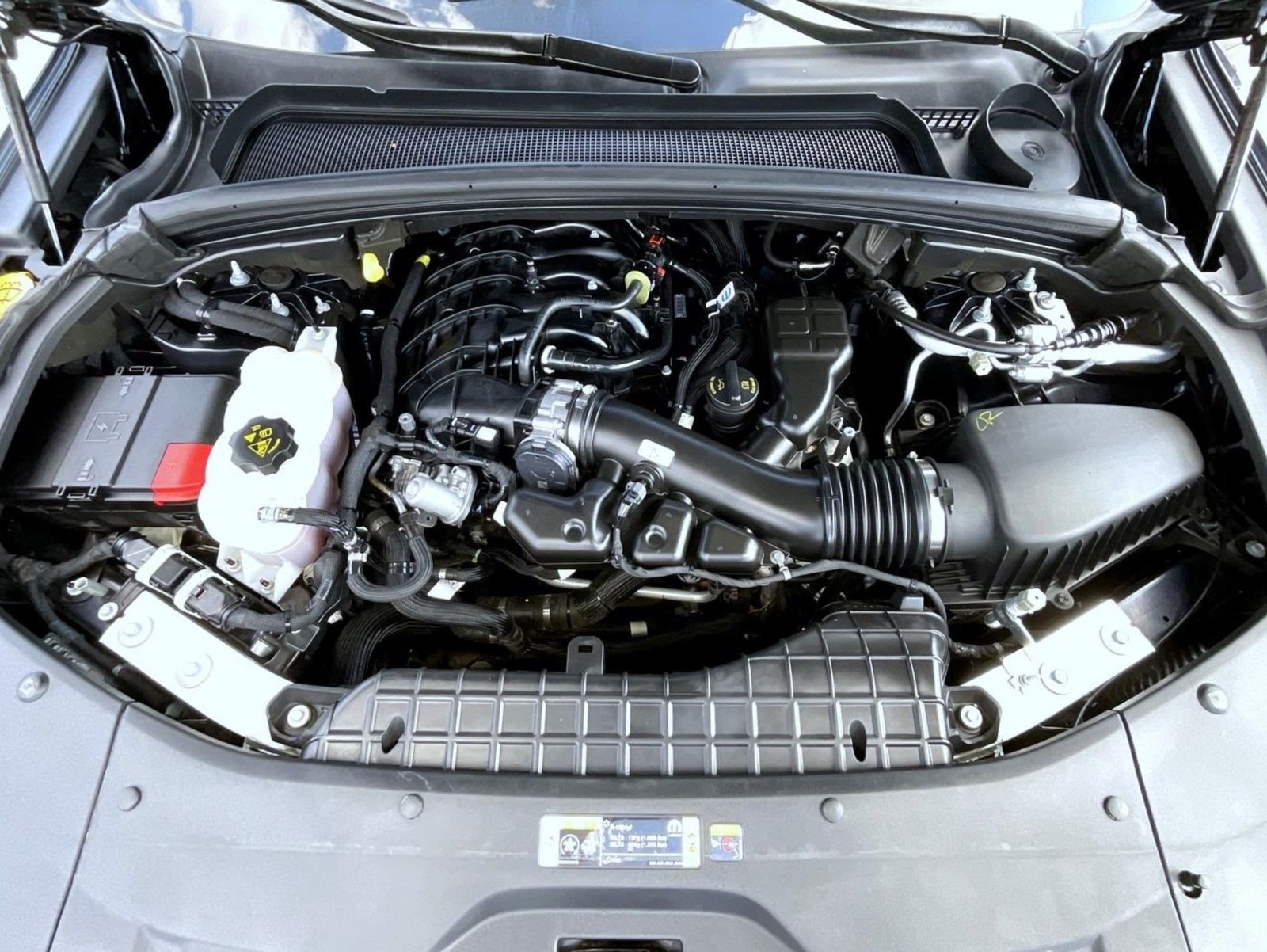 Used 2023 Black Jeep Limited image 25