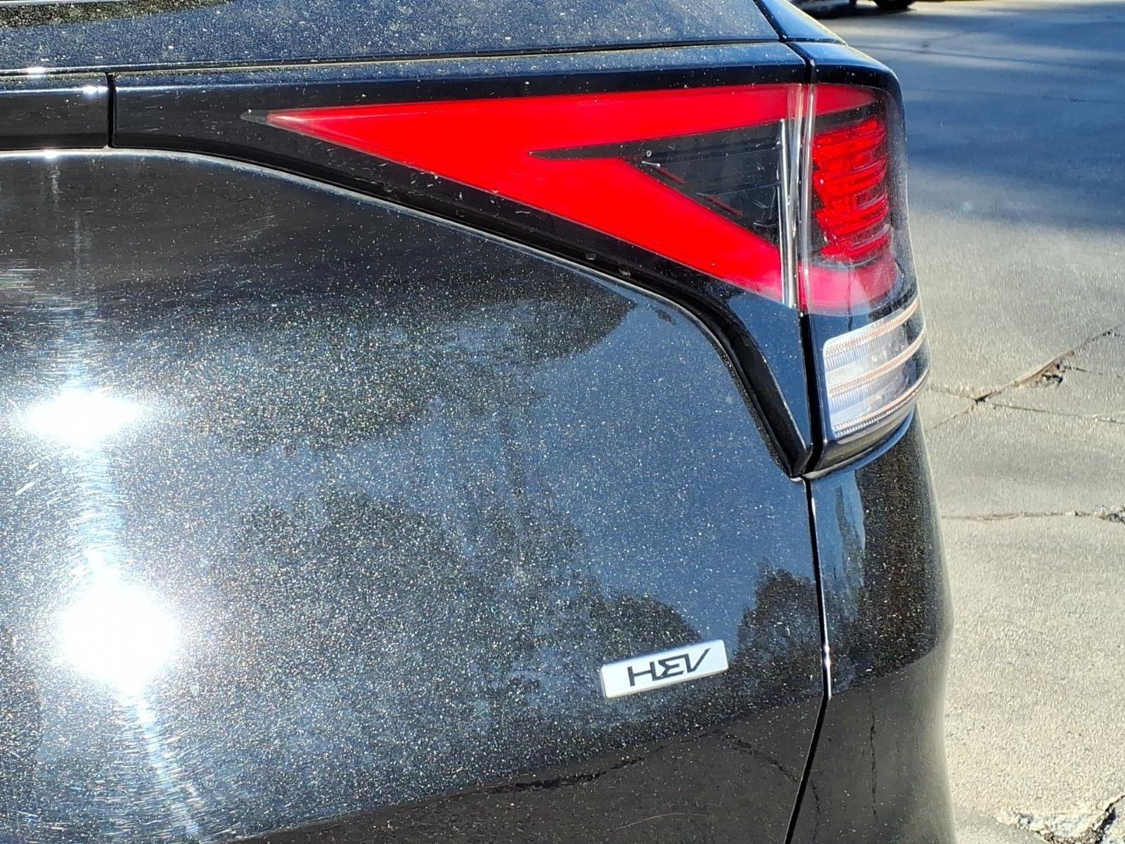 Used 2023 Fusion Black Kia EX image 10