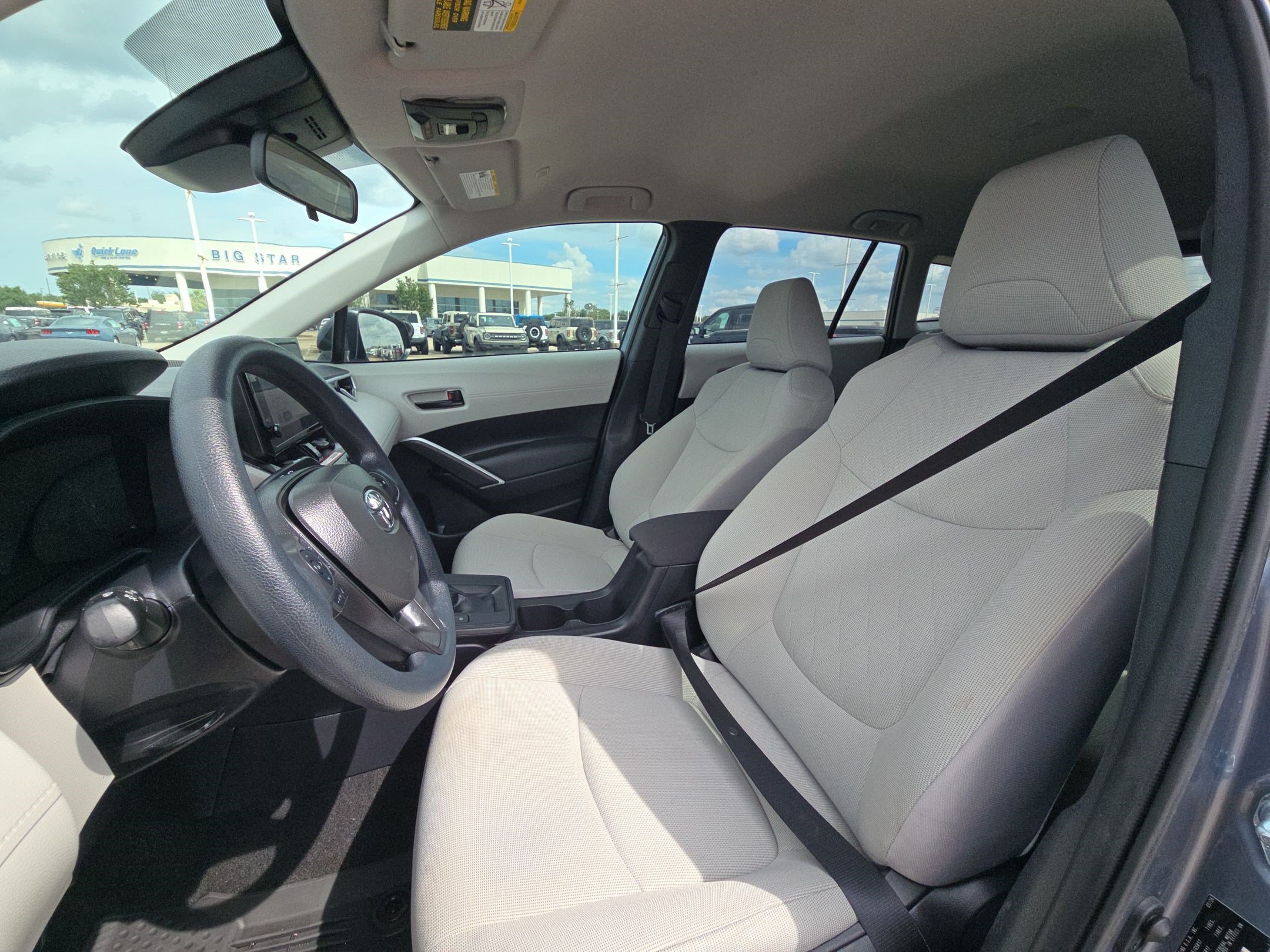 Used 2026 Blue Toyota L image 14