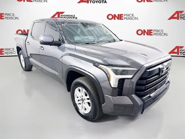 Used 2022 Gray Toyota SR5 image 1