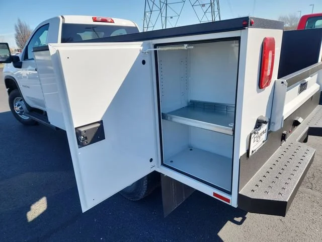 New 2025 Summit White Chevrolet Work Truck image 33