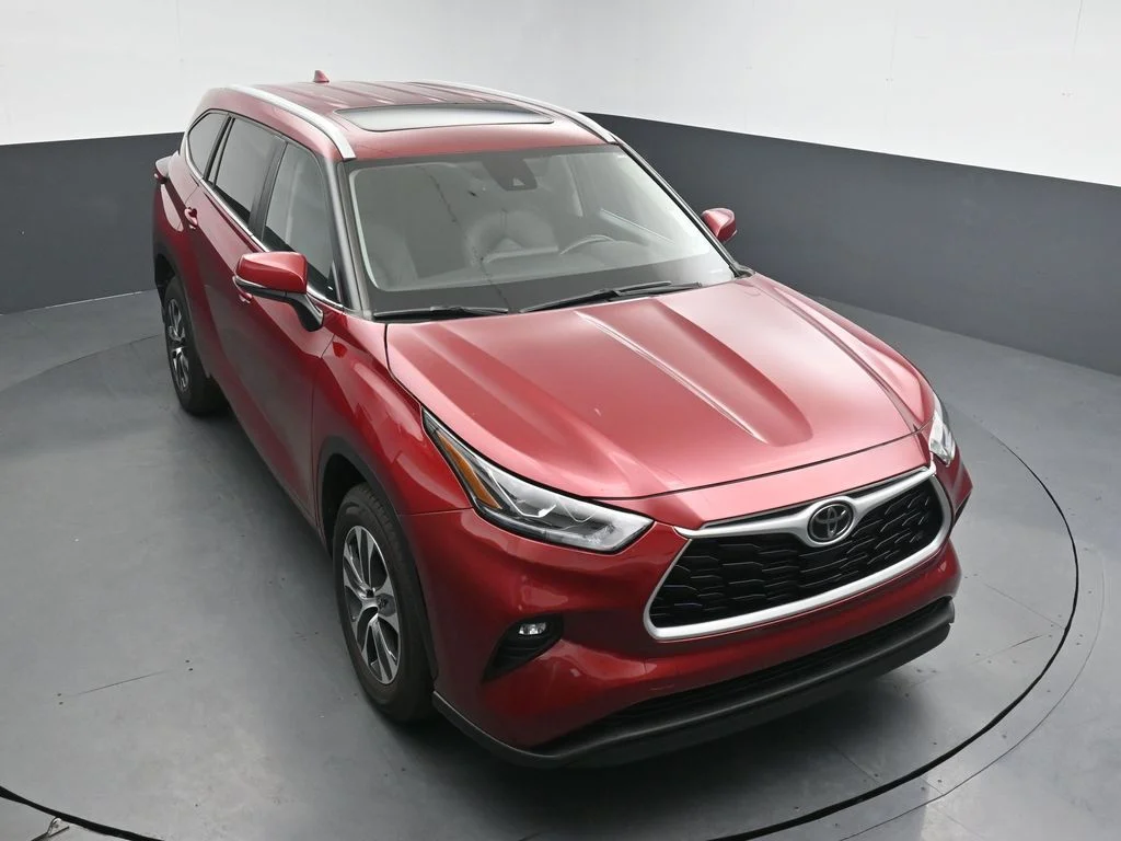 2023 Toyota Highlander XLE - Photo 25
