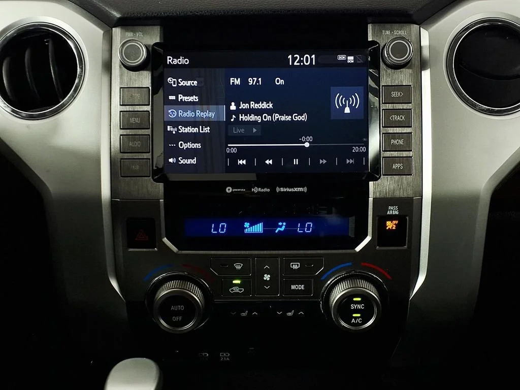 Used 2020 Quicksand Toyota Limited image 24