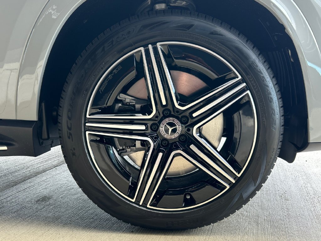 New 2027 MANUFAKTUR Alpine Grey Mercedes-Benz GLE 450 image 36