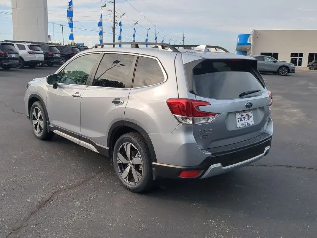 Used 2019 Ice Silver Metallic Subaru Touring image 10