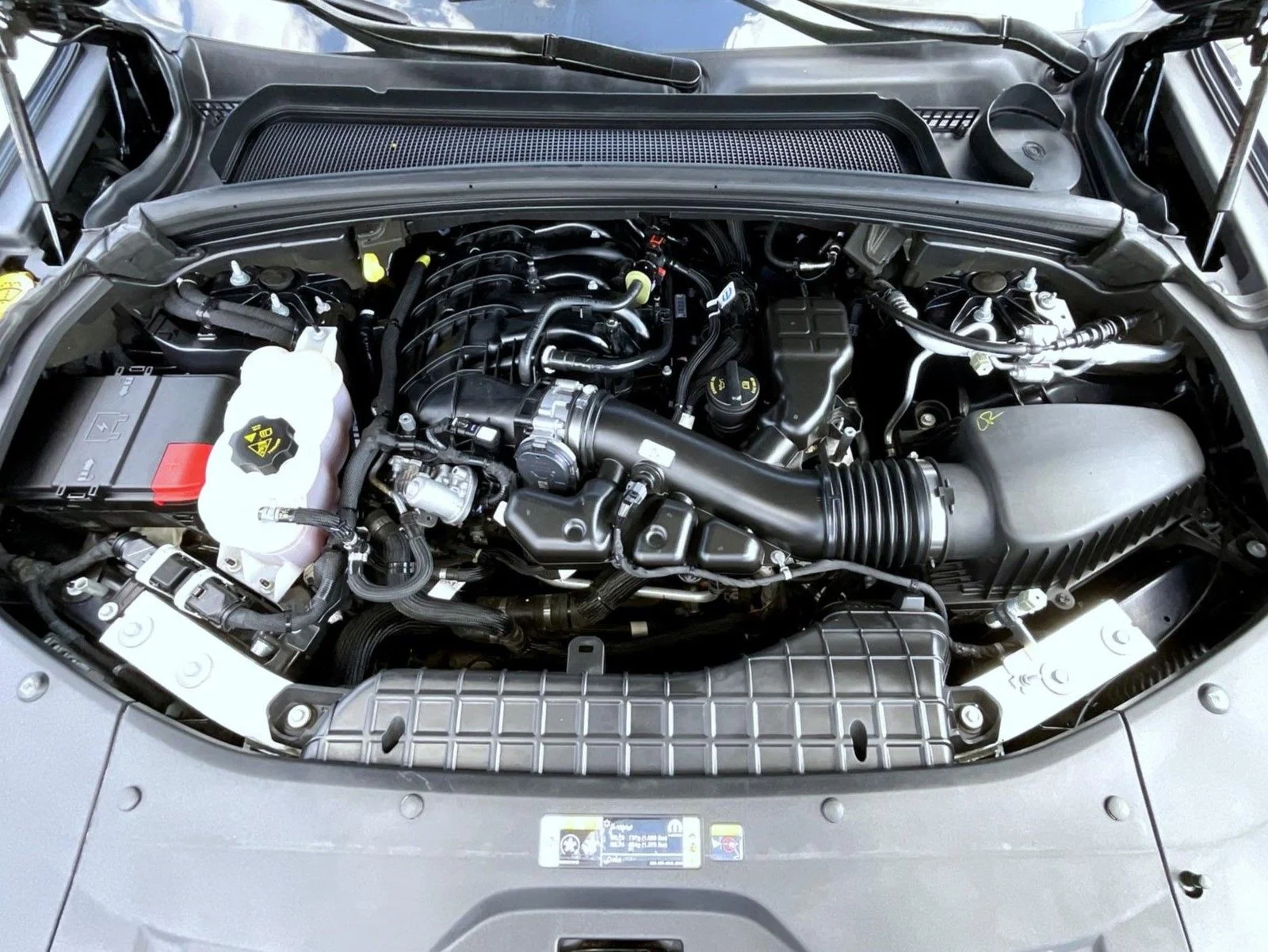 Used 2023 Black Jeep Limited image 25