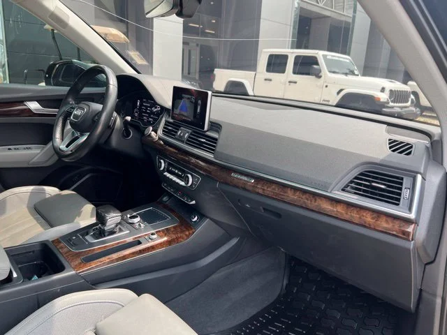 Used 2018 Black Audi 2.0T Premium Plus image 29